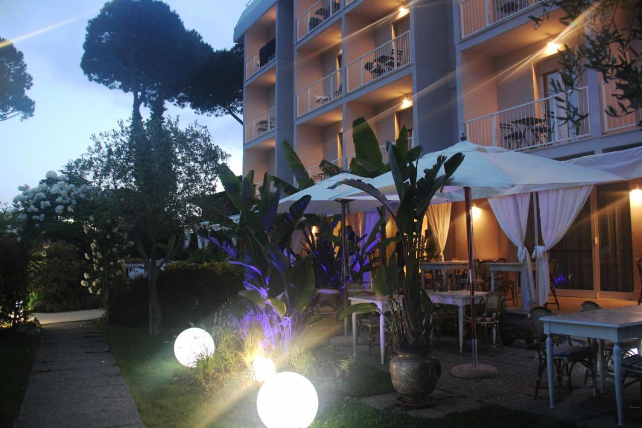 Hotel Bijou Forte dei Marmi Kültér fotó