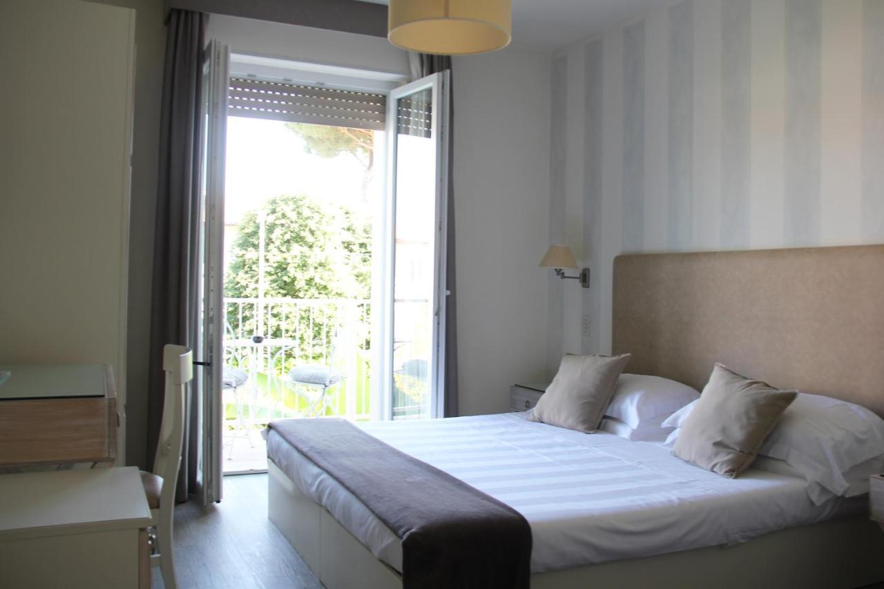 Hotel Bijou Forte dei Marmi Kültér fotó